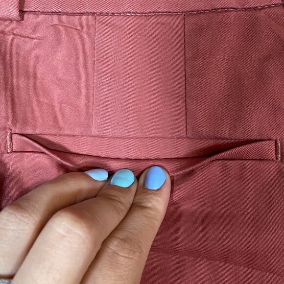 Ann Taylor Factory Womens Pants Blush Mid Rise Straight Leg Capri Stretch 8P - Picture 12 of 13